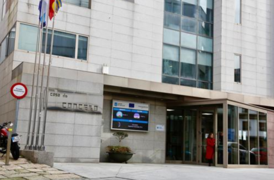 El Concello de Sanxenxo cede en Arra un espacio para reuniones y de apoyo a la Asociación Petís