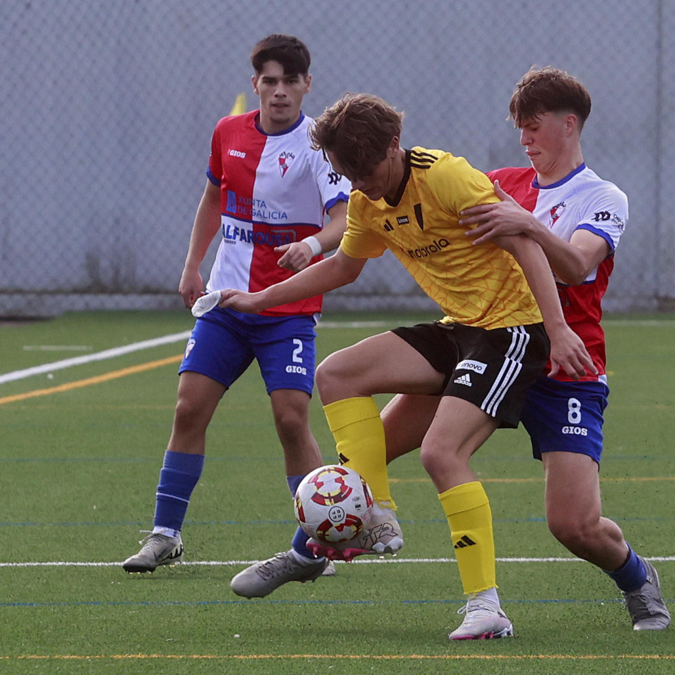 El Arosa juvenil se vino abajo en la segunda parte en Oviedo (1-0)