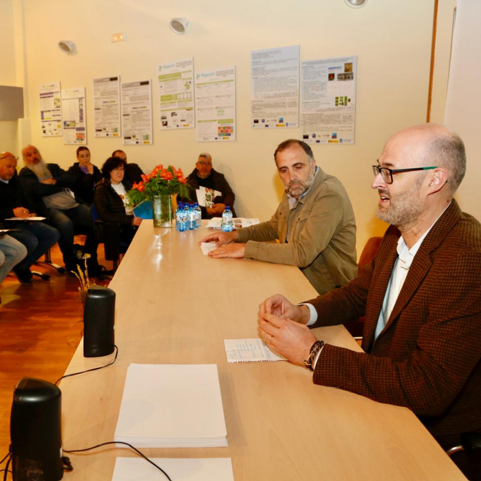 Ribadumia presenta proyectos sobre fitosanitarios, cultivos sostenibles y gestión de riego en la vid