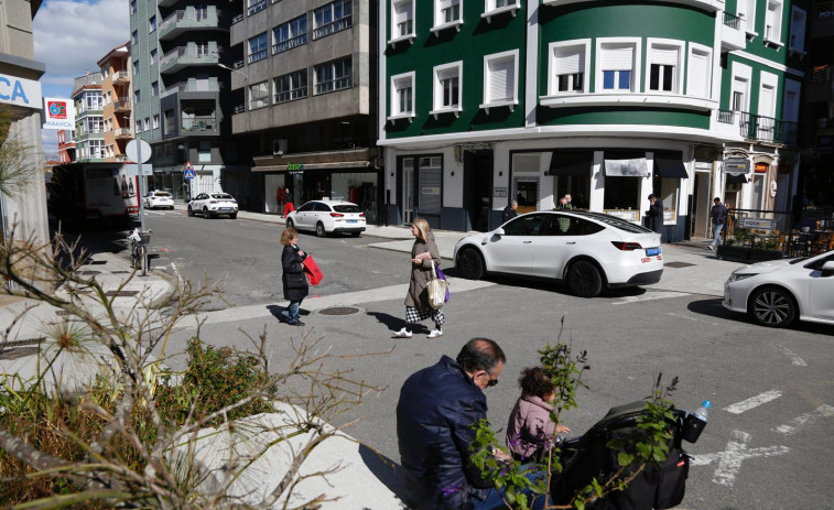 Los taxis estarán esta semana en Conde Vallellano mientras se pinta la parada nueva